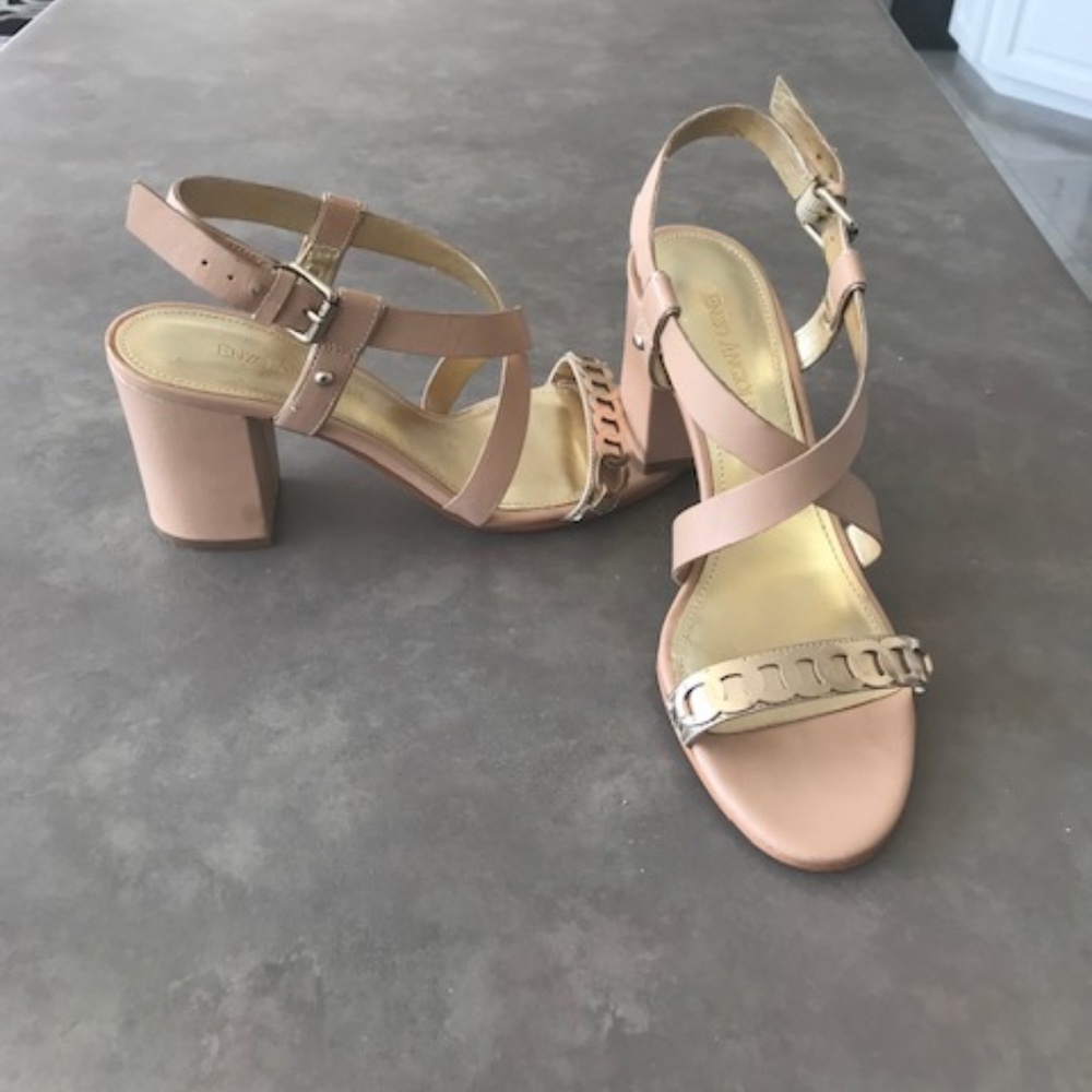 Nude and gold colour sandal by Enzo Angiolini size 6 1/2